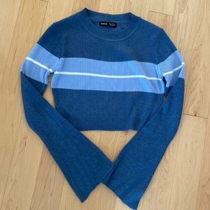 Cropped flared sleeve sweater